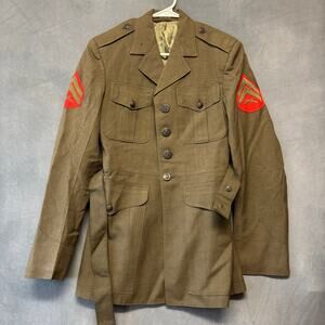 Vintage US Marine Corps Coat 100% Wool Serge Padded Interior Decorative Button